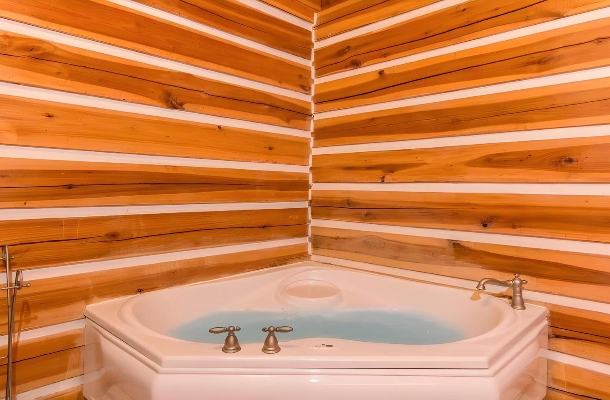 Incredible Views Hot Tub Close To Everything セバービル エクステリア 写真